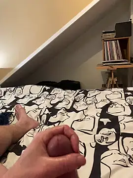 Snapshot of LivingLegend1978 chatting on 02.17.26 LivingLegend1978 online show from 02.17.26