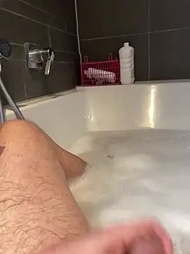 Snapshot of LivingLegend1978 chatting on 02.20.26 LivingLegend1978 online show from 02.20.26