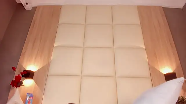 Snapshot of bella1207 chatting on 02.12.26 bella1207 online show from 02.12.26