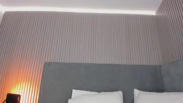 emelie 89 online show from 12.16.25