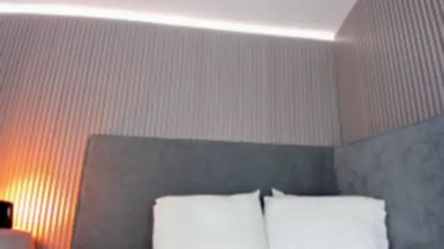 emelie 89 online show from 12.19.25