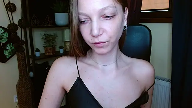 EmillyPlay online show from 03.12.26