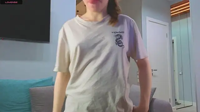 DonnaBurkee online show from 10.29.25