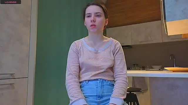 DonnaBurkee online show from 12.15.25