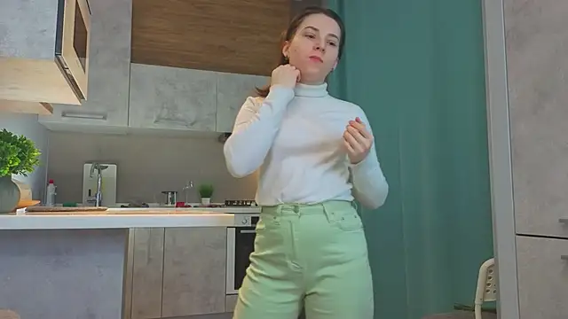 DonnaBurkee online show from 04.06.26