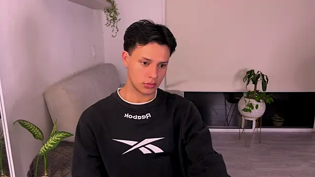 Alexxblue online show from 10.18.25