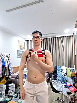 Snapshot of horny_slavedog chatting on 03.03.25 horny slavedog online show from 03.03.25