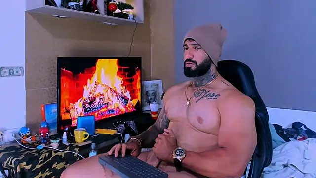 Snapshot of naugthy_dominant chatting on 12.09.24 naugthy dominant online show from 12.09.24