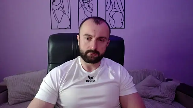 brindlefly6969 online show from 04.07.26