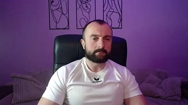 brindlefly6969 online show from 04.14.26