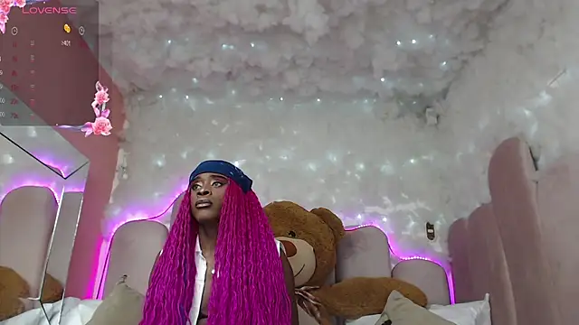 puca ebony online show from 03.06.25