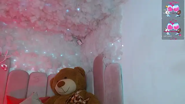 puca ebony online show from 02.17.26