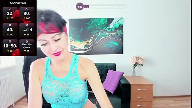 Silvia Wallec online show from 11.06.25