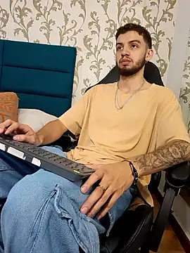 Michael magno online show from 03.30.26