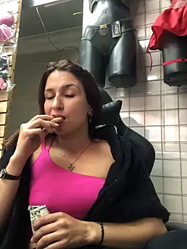 Paula382023 online show from 02.28.25