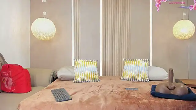 sabrina shark  online show from 02.25.26