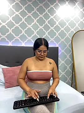 ayla13  online show from 09.08.25