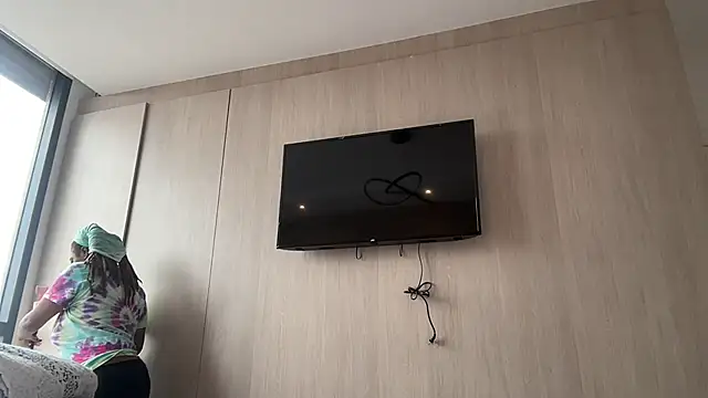 ChocolateCakeQueen online show from 02.08.25