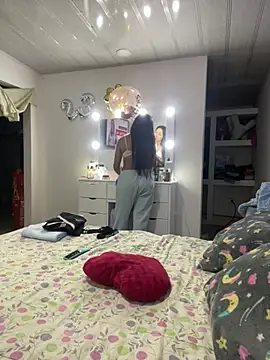 hannahb-e online show from 01.22.25