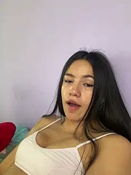 hannahb-e online show from 01.25.25