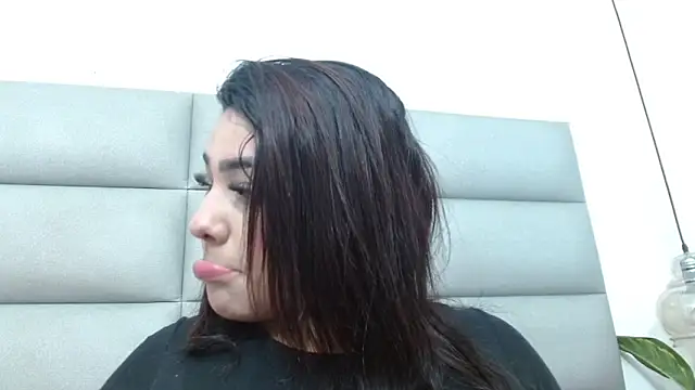 Snapshot of emily_brontee_ chatting on 10.04.25 emily brontee online show from 10.04.25