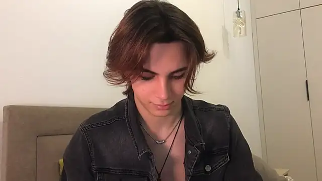 Snapshot of k0sta_ chatting on 01.11.25 k0sta online show from 01.11.25