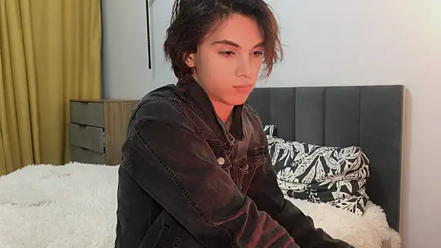 Snapshot of k0sta_ chatting on 01.24.25 k0sta online show from 01.24.25