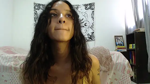 AlinaWoolf  online show from 01.28.25