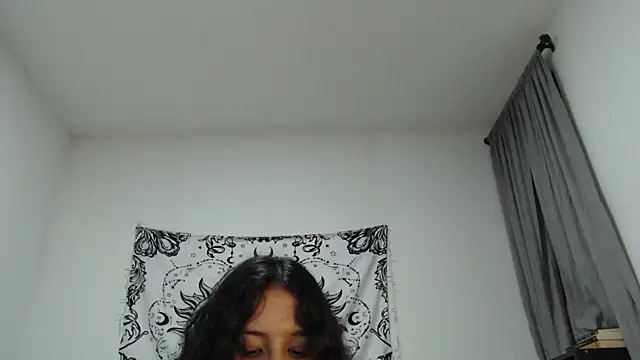 AlinaWoolf  online show from 03.08.25