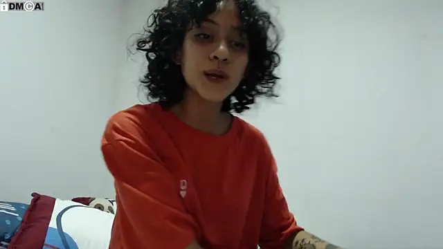 AlinaWoolf  online show from 10.03.25