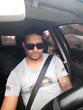 hecwil8 online show from 11.05.25