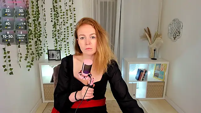 Snapshot of Asha_Glooom chatting on 10.14.25 Asha Glooom online show from 10.14.25