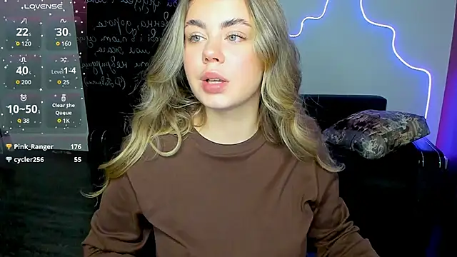 Snapshot of IsabellaBler chatting on 11.16.25 IsabellaBler online show from 11.16.25