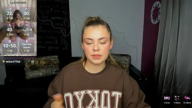 Snapshot of IsabellaBler chatting on 12.04.25 IsabellaBler online show from 12.04.25