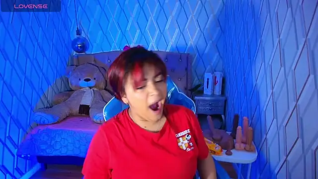 NicolleTaylor online show from 02.01.26