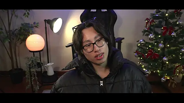 Snapshot of SrLuis18 chatting on 01.17.25 SrLuis18 online show from 01.17.25