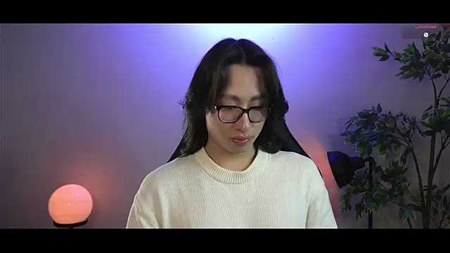 Snapshot of SrLuis18 chatting on 01.23.25 SrLuis18 online show from 01.23.25