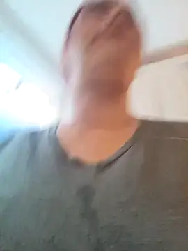 Snapshot of MarthinaBaker chatting on 10.26.25 MarthinaBaker online show from 10.26.25