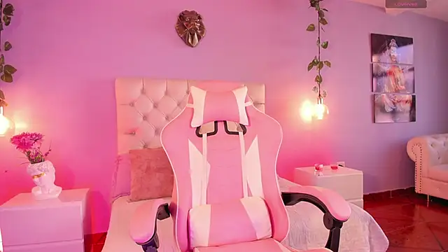 Snapshot of Brann_tadzio chatting on 01.18.25 Brann tadzio online show from 01.18.25