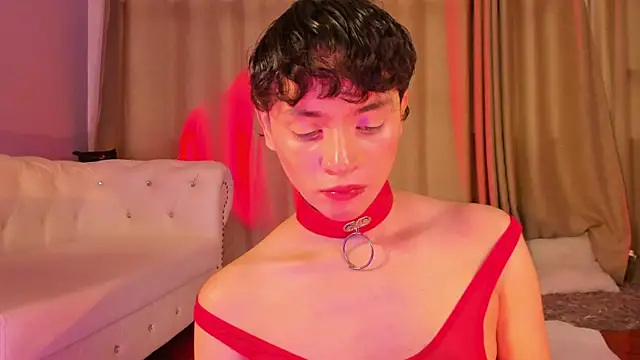 Snapshot of Brann_tadzio chatting on 02.11.25 Brann tadzio online show from 02.11.25