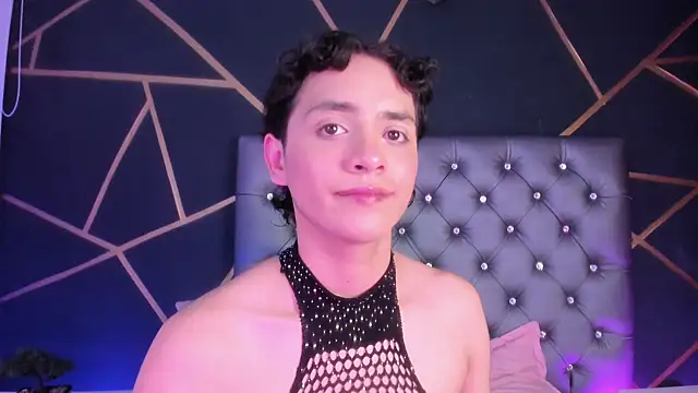 Snapshot of Brann_tadzio chatting on 02.17.25 Brann tadzio online show from 02.17.25