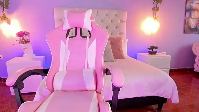 Snapshot of Brann_tadzio chatting on 03.20.25 Brann tadzio online show from 03.20.25