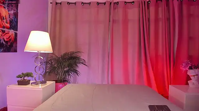 Snapshot of Brann_tadzio chatting on 09.08.25 Brann tadzio online show from 09.08.25