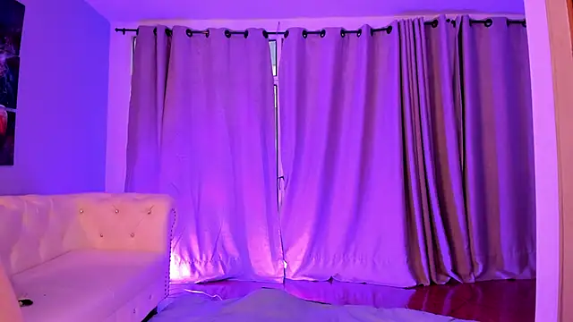 Snapshot of Brann_tadzio chatting on 10.24.25 Brann tadzio online show from 10.24.25