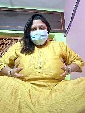 Snapshot of kunjan789 chatting on 01.18.25 kunjan789 online show from 01.18.25