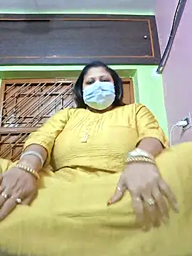 Snapshot of kunjan789 chatting on 02.08.25 kunjan789 online show from 02.08.25