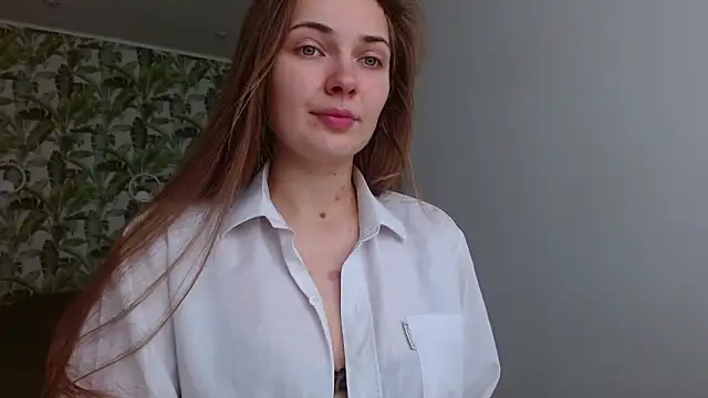 Olivia shine online show from 10.30.25