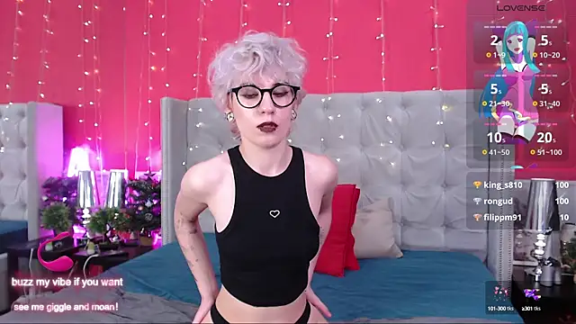 Snapshot of _Moonlight_t chatting on 01.24.25 Moonlight t online show from 01.24.25