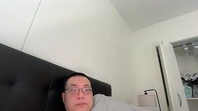 Snapshot of slaveasianboy chatting on 07.21.26 slaveasianboy online show from 07.21.26