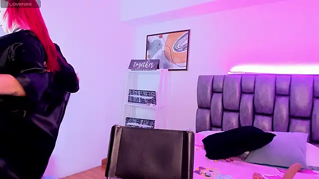 victoria mooree online show from 02.27.26